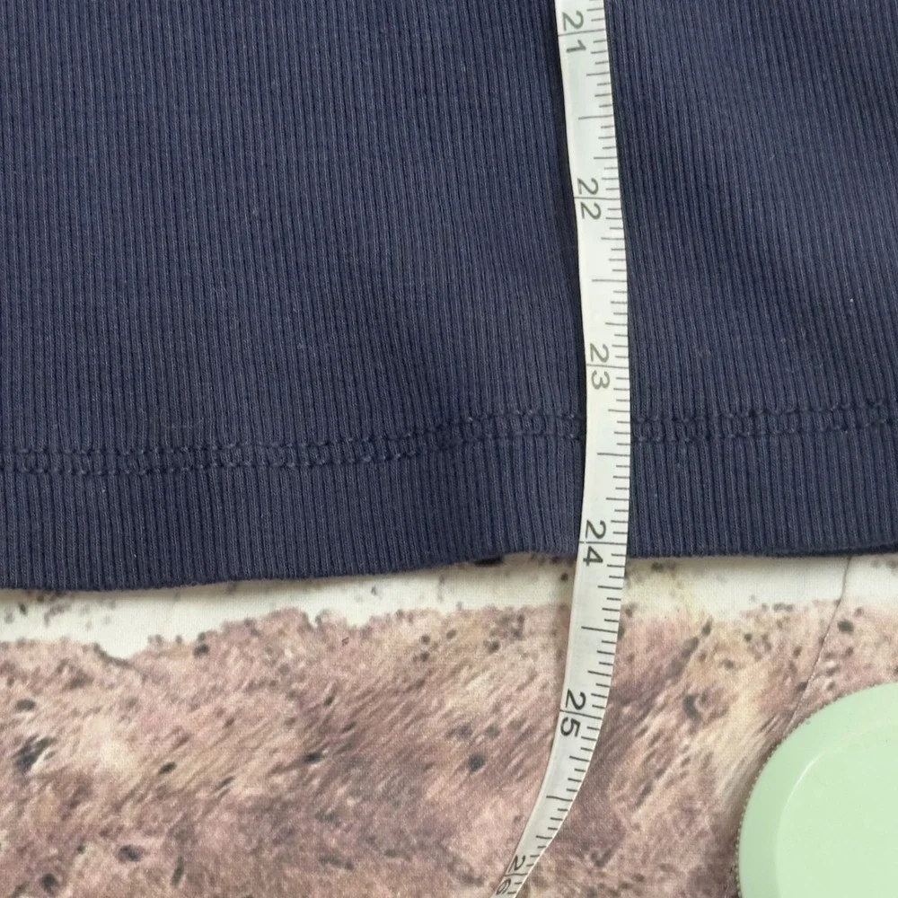 Lauren Jeans Co Ralph Lauren Navy Blue Ruffle V-Neck Ribbed Pima Cotton Top‎ L - Picture 11 of 13
